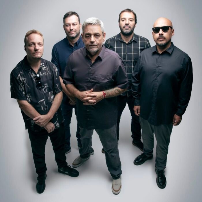 ✓ 22 de Agosto - Sábado # Tributo a Tim Maia com Tonho Crocco